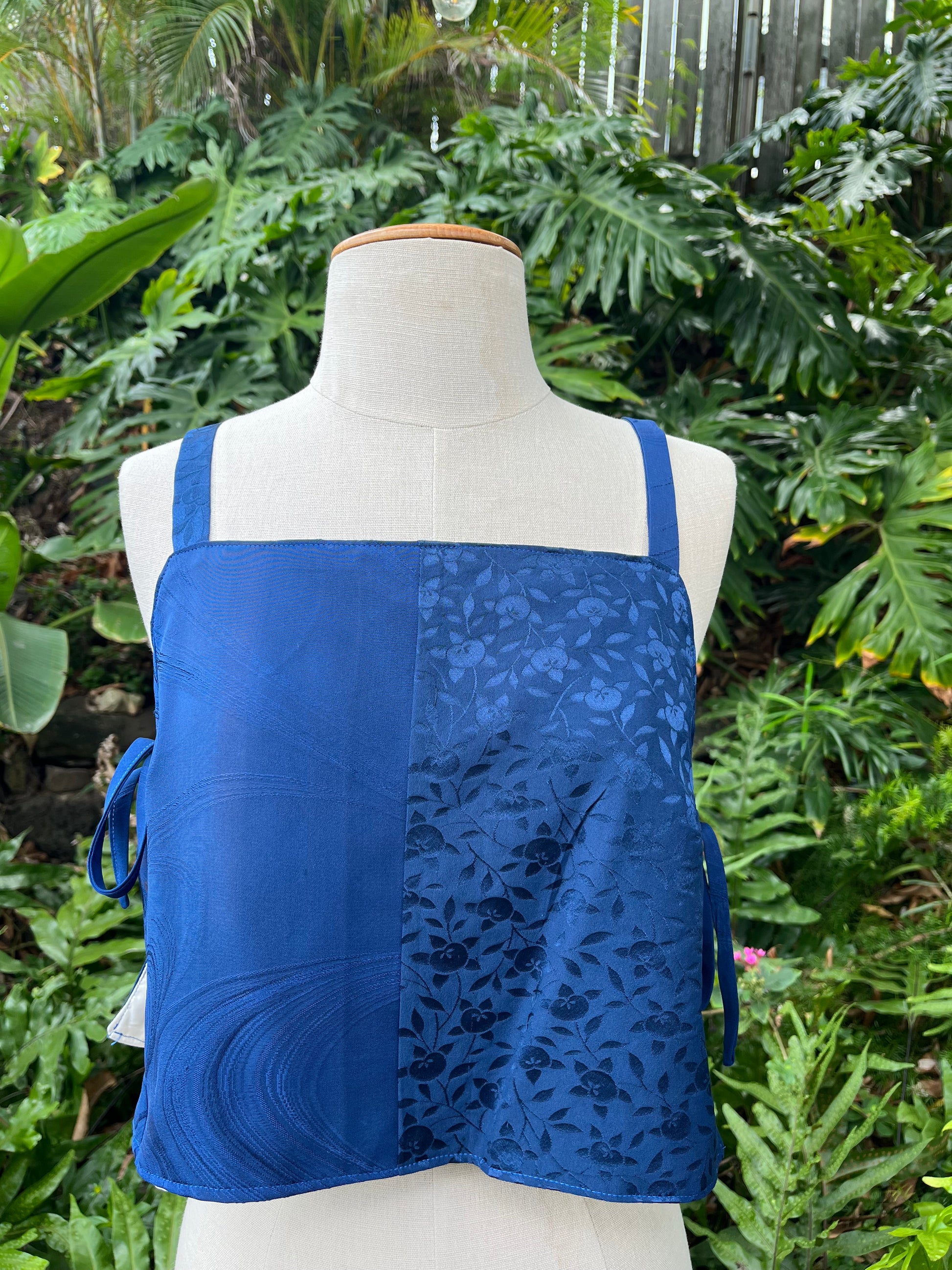 Kimono Silk Side Tie Tank Top - Size 6 - Blueberry Ripple