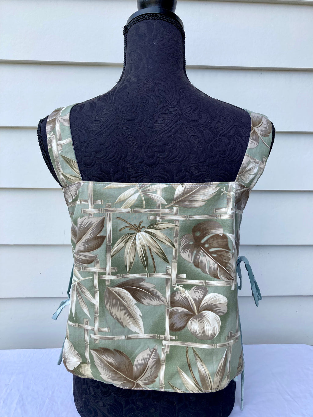 Reversible Side Tie Tank Top - Size 12 - Rainforest