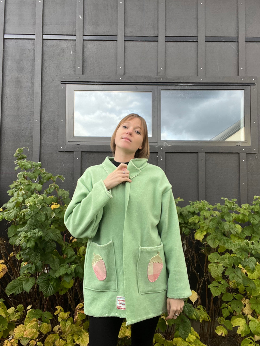 Blanket Coat - L - Strawberry Shortcake