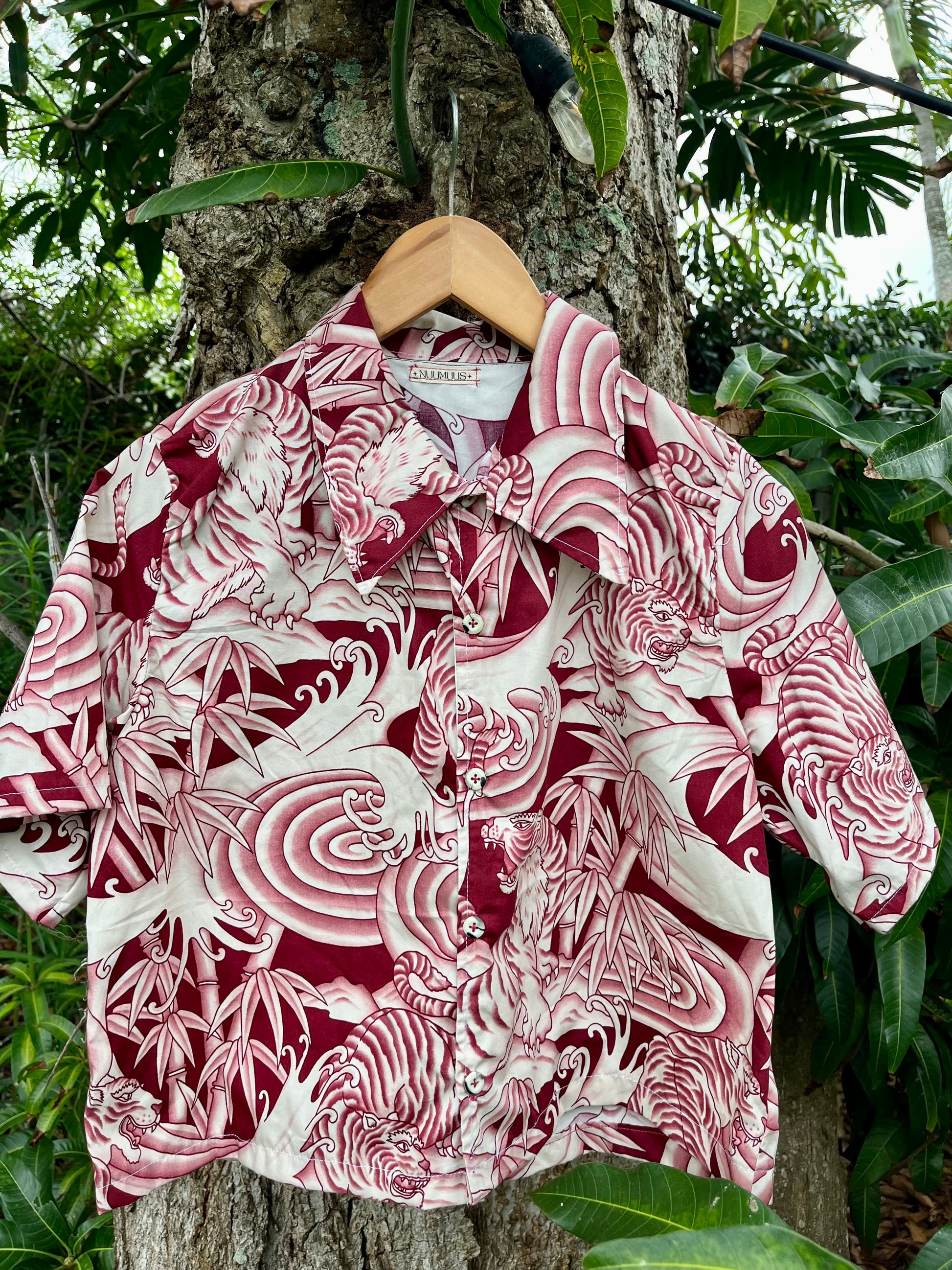 Aloha Friday - M - Tiger Queen