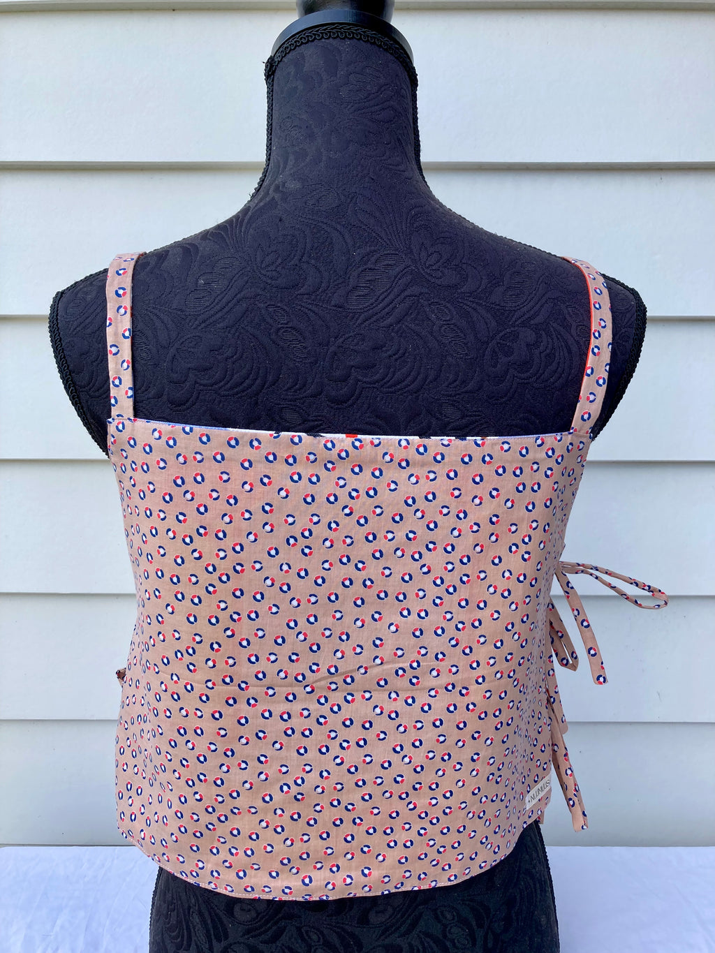 Throw on the Towel - Size 8 - Great Welsh Bake Off Tea Towel Top