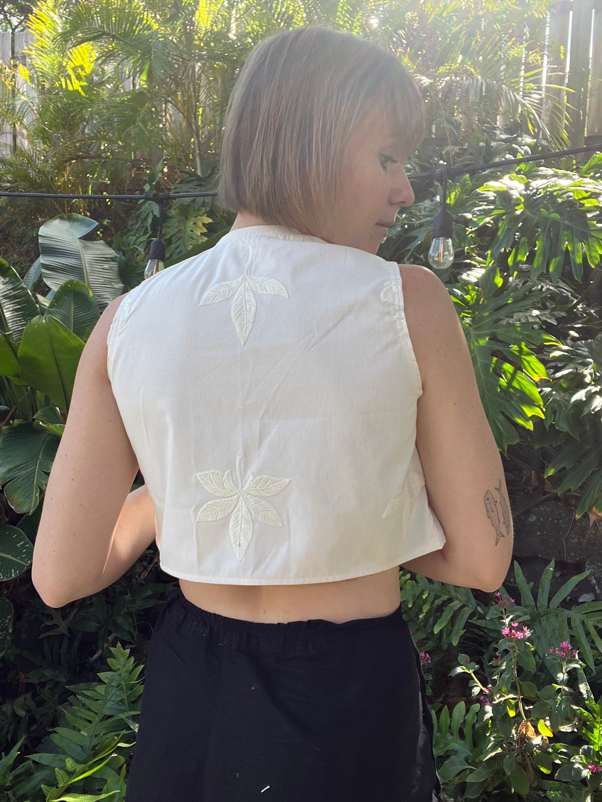 Table Top - XXS - White Lotus Table Cloth