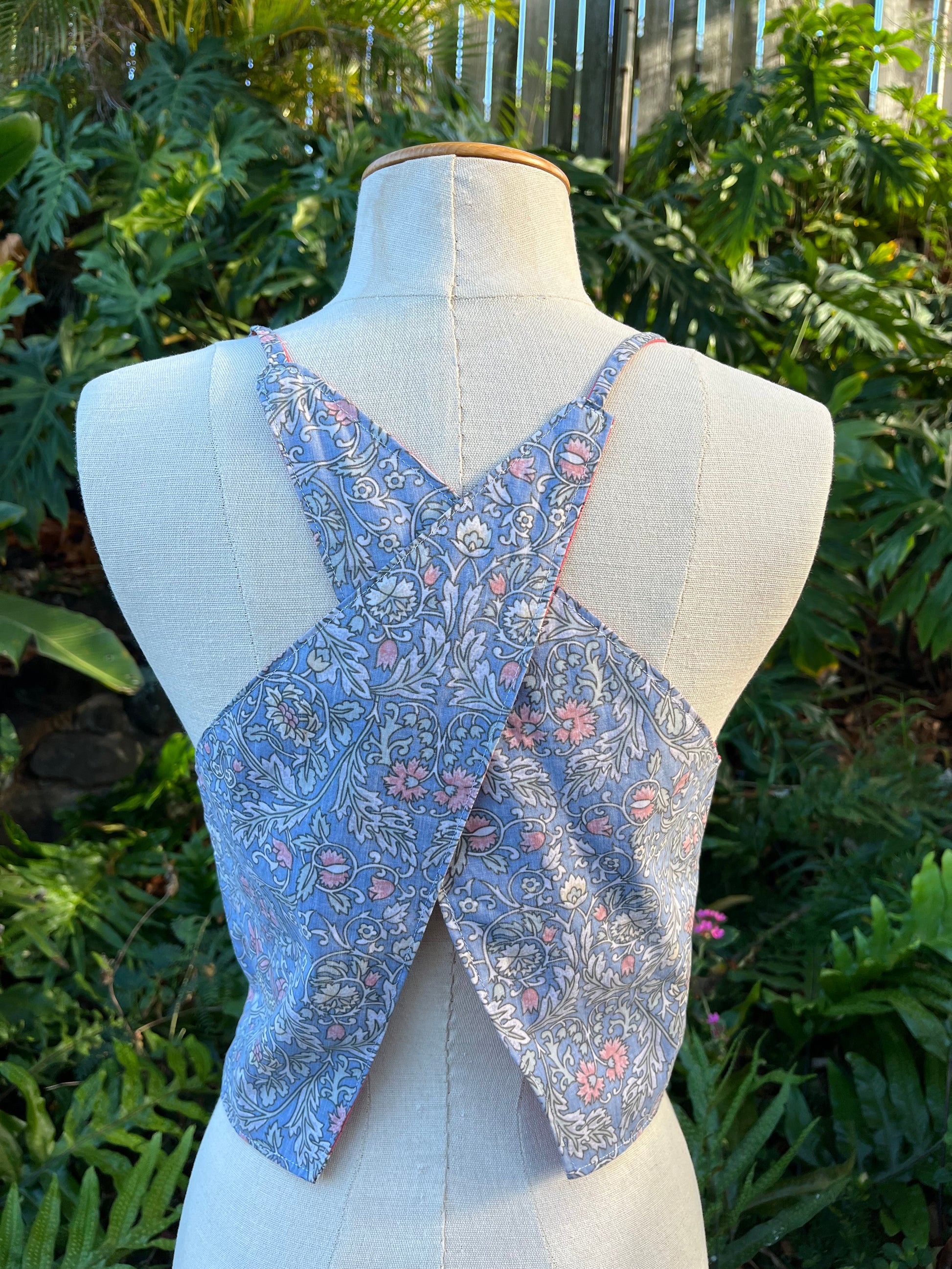 Reversible X Back Top - Size 8 - Blooms and Bouquets