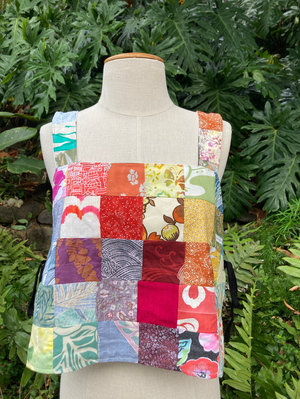 Reversible Quilted Side Tie Tank Top - Size 10 - Rainbow Quilted/Black and White