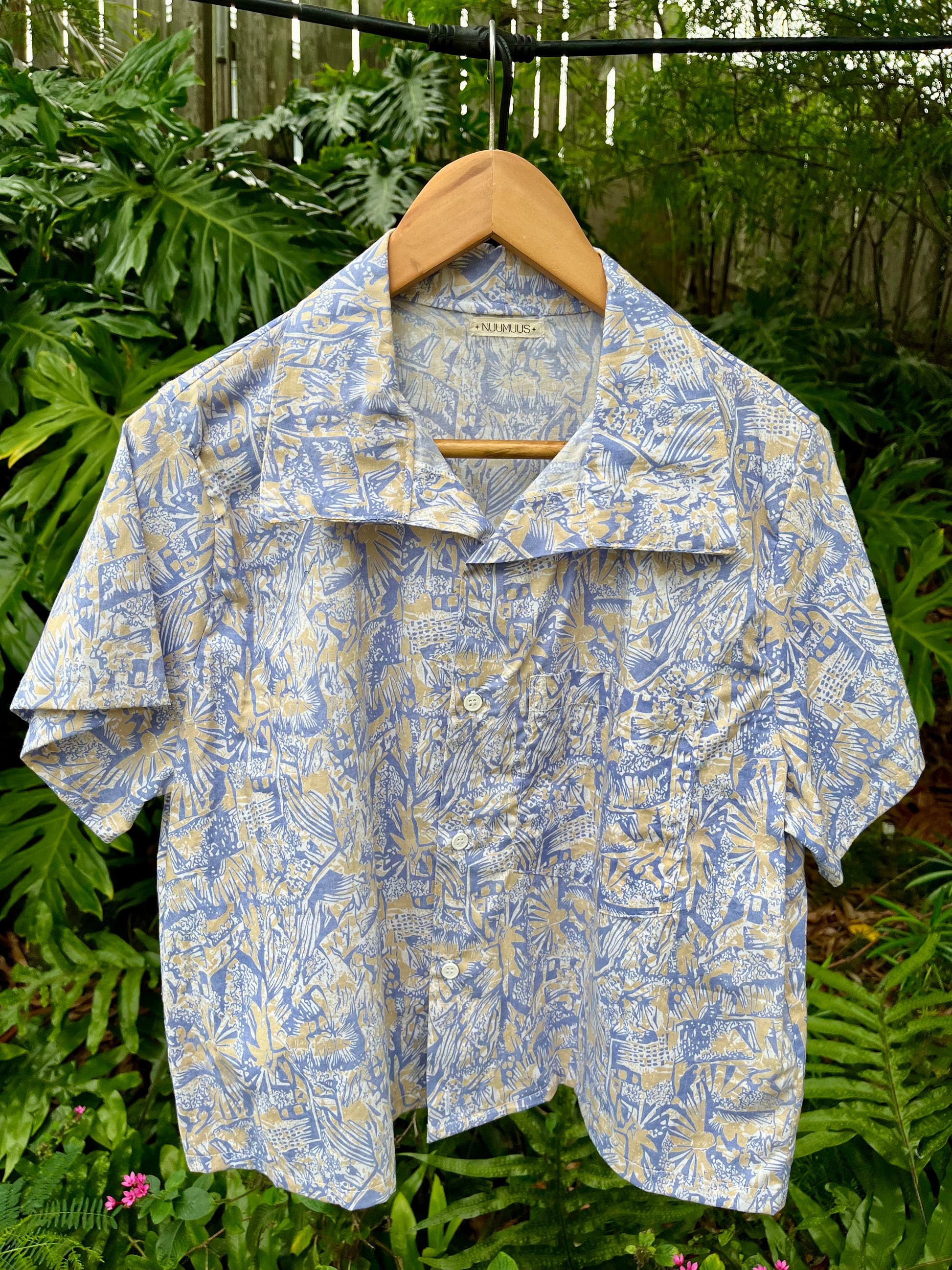 Aloha Friday - L - Purple Palms