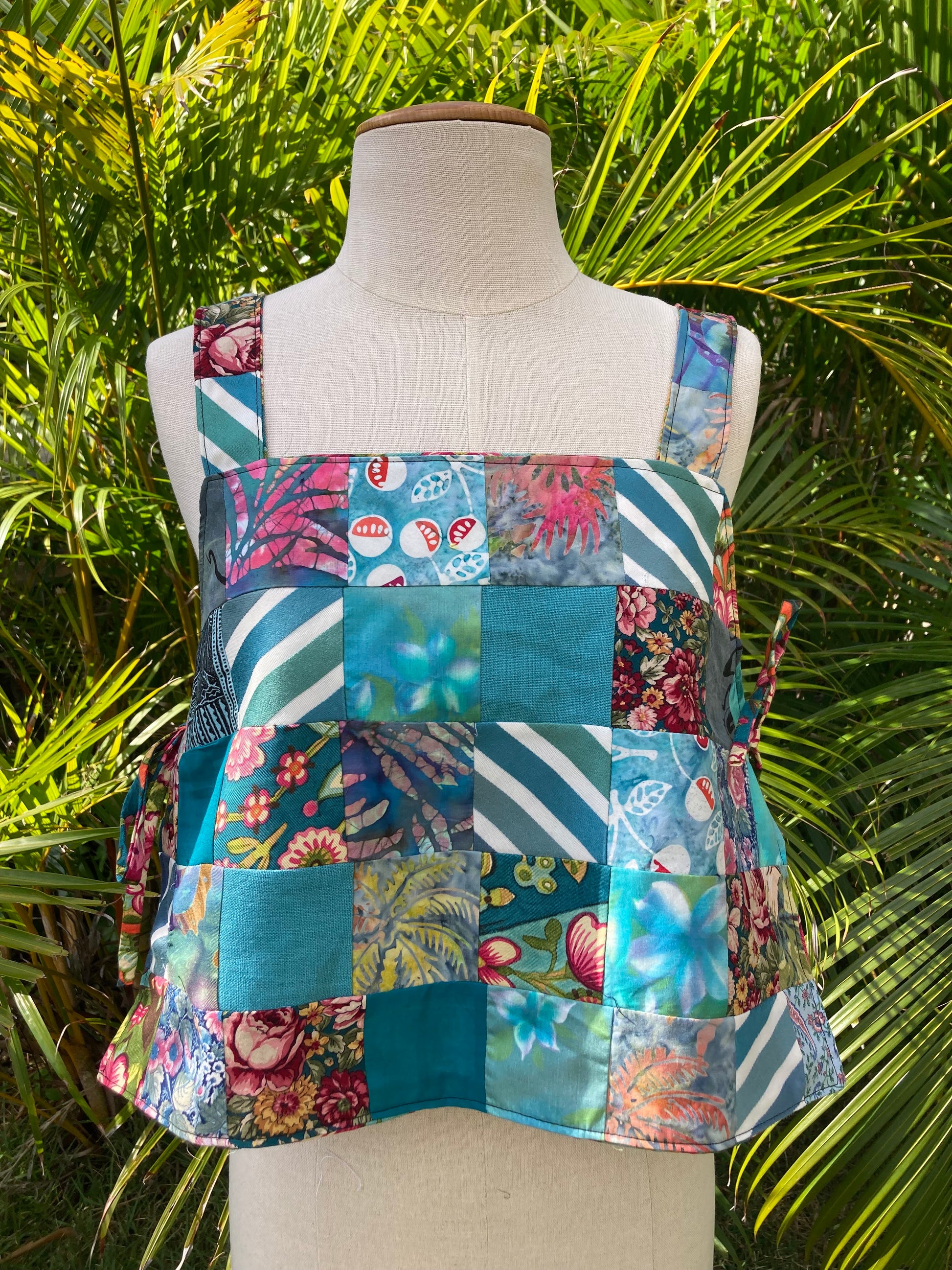 Reversible Quilted Side Tie Tank Top - Size 10 - Pink and Teal