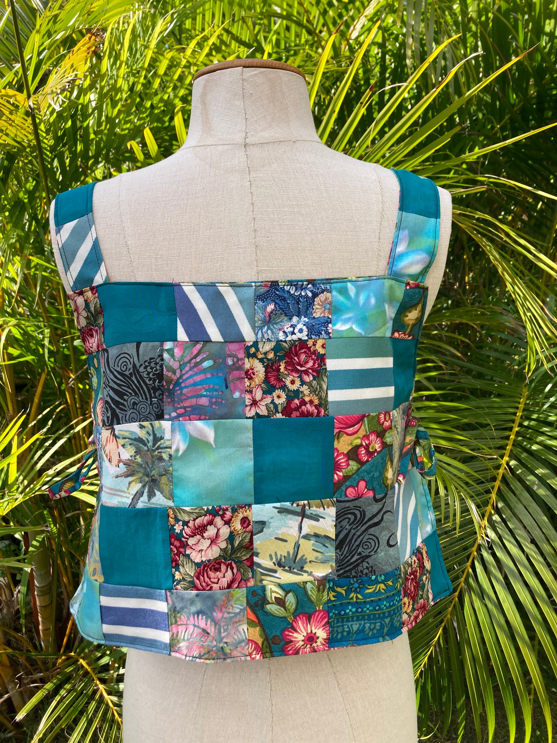 Reversible Quilted Side Tie Tank Top - Size 10 - Pink and Teal