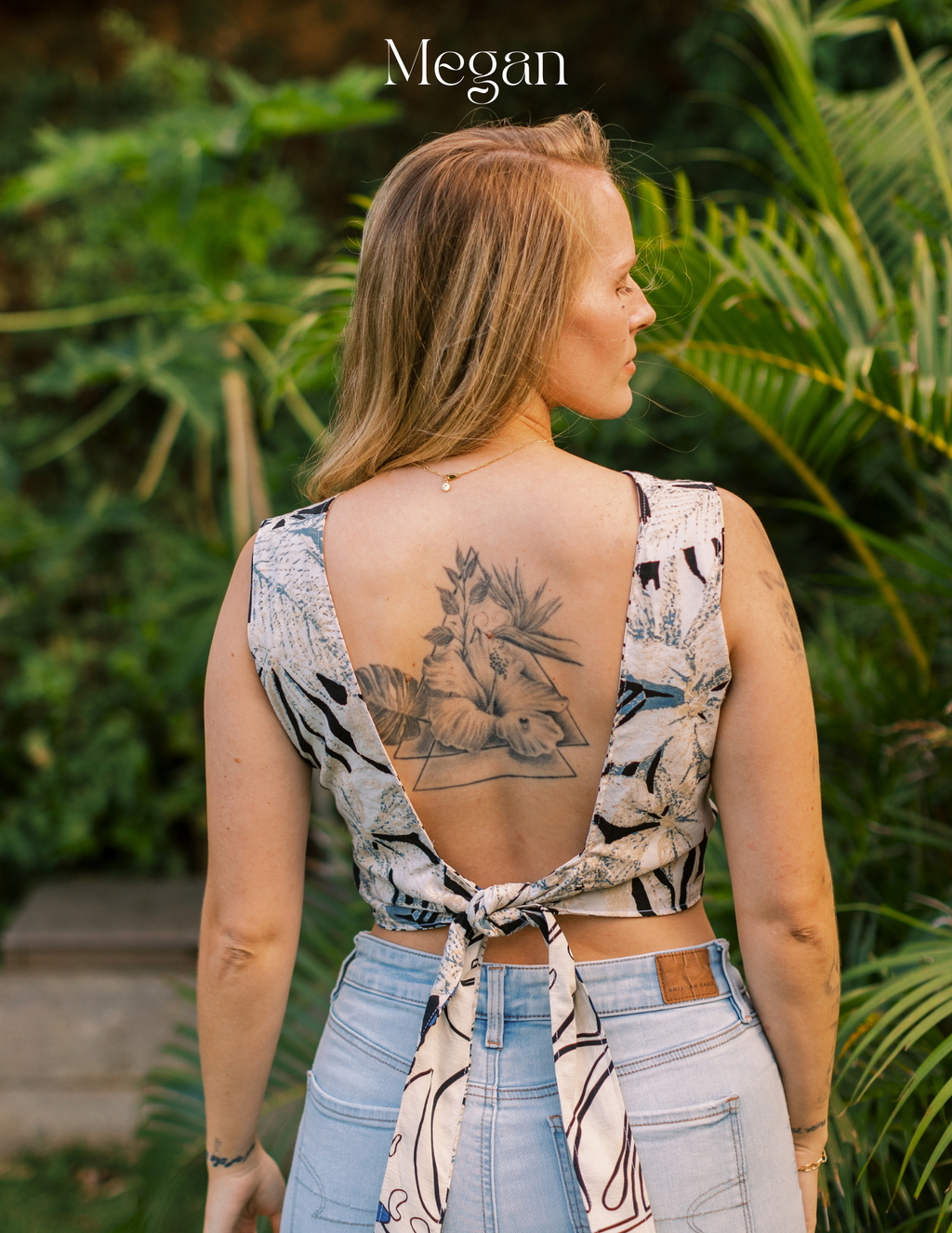 Reversible V Back Top - Small - Plumeria and Palms